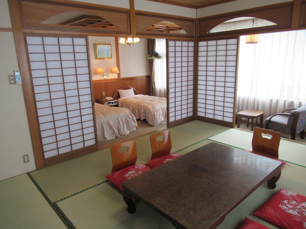 היטה Amagase Onsen Hotel Suikoen מראה חיצוני תמונה