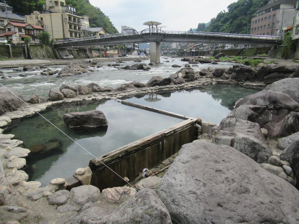 היטה Amagase Onsen Hotel Suikoen מראה חיצוני תמונה