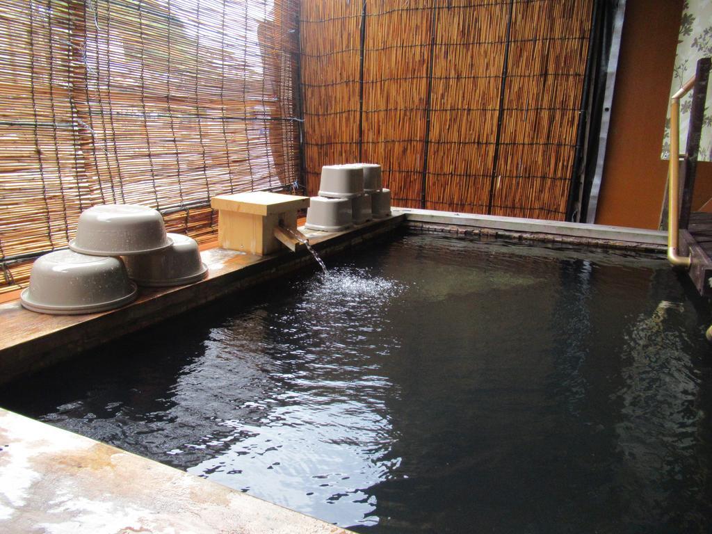היטה Amagase Onsen Hotel Suikoen מראה חיצוני תמונה